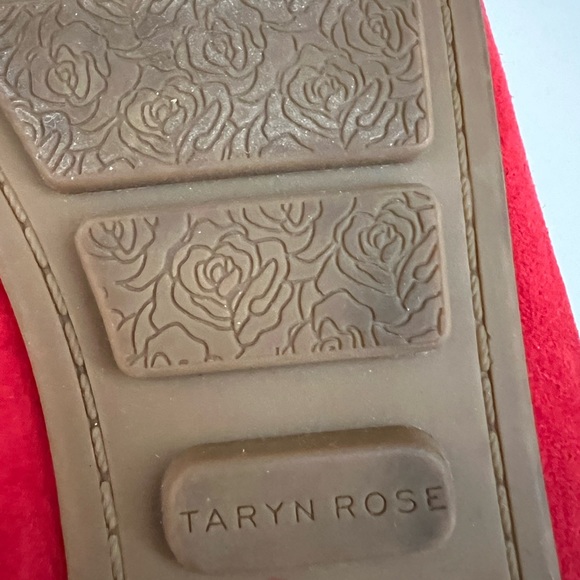Taryn Rose Kristine Suede Stretch Loafers in Sangria Suede Size 7.5 - Picture 8 of 8
